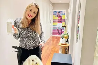 esposa-de-ex-atacante-de-atletico-e-goias-recebe-remedio-para-doenca-rara