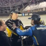 toque-na-pista-termina-em-briga-entre-pilotos-da-nascar
