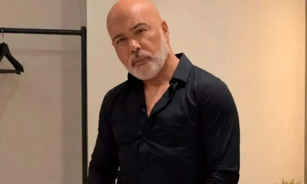 Saiba quem é Rick, cantor sertanejo que estava em helicóptero que desapareceu nesta noite