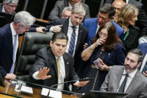 alcolumbre-tem-cenario-desafiador-no-amapa-em-meio-a-desgastes-em-brasilia