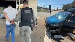 suspeito-de-trafico-foge-de-abordagem-e-atinge-poste-apos-15-km-de-perseguicao-em-goiania