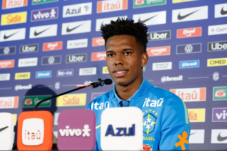 da-frustracao-a-volta:-estevao-revela-como-lidou-com-perda-da-copa