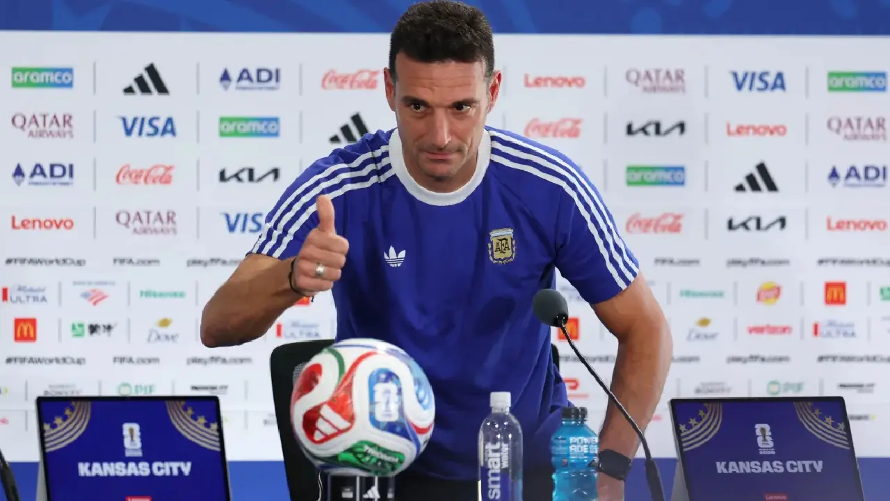 Scaloni está próximo de renovar com a Argentina para iniciar ciclo sem Lionel Messi
