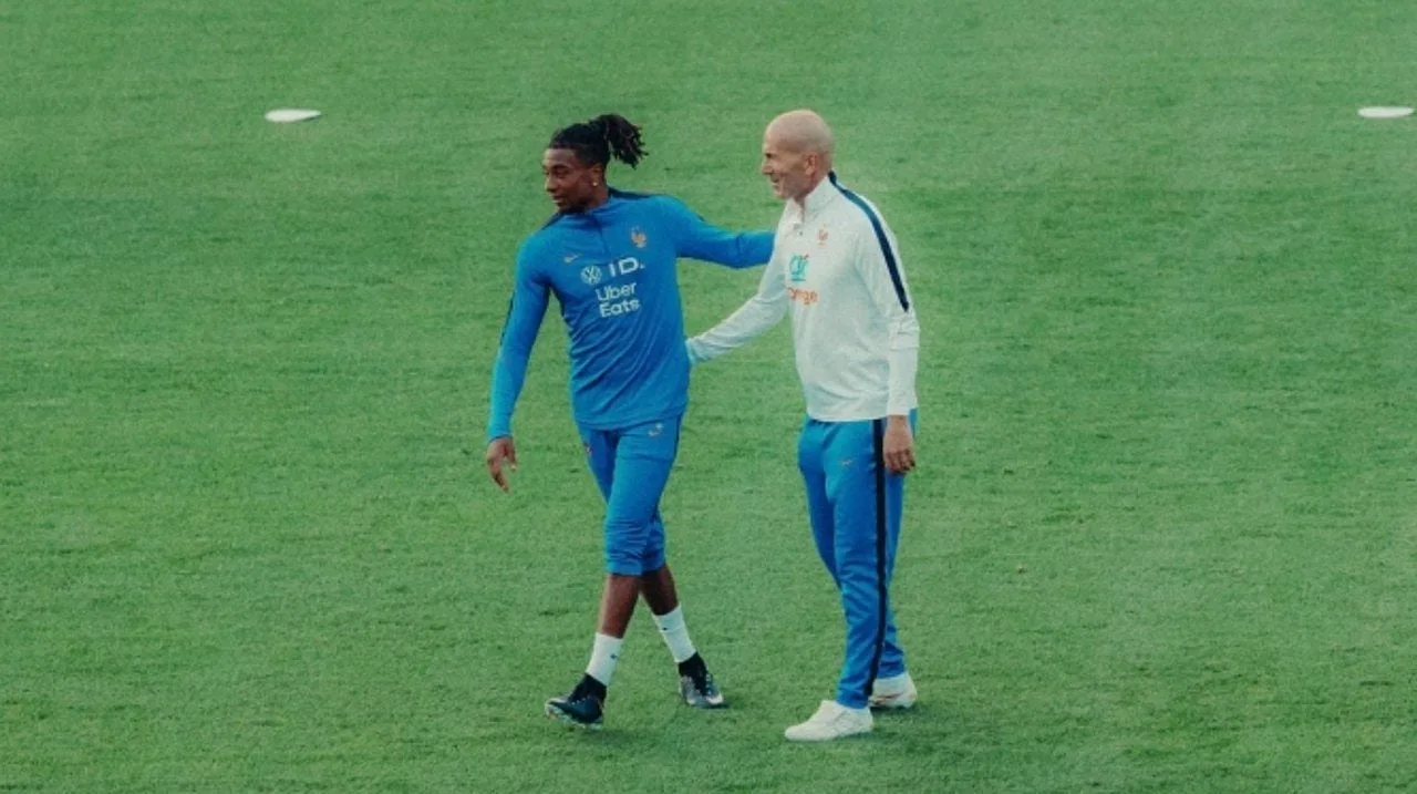 Zidane holds first France training without Mbappé and Dembélé
