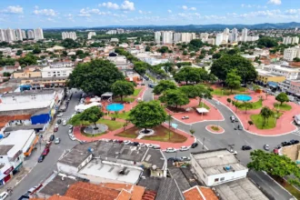 vila-nova:-um-bairro-construido-no-silencio-da-madrugada,-enquanto-fiscais-da-prefeitura-de-goiania-dormiam