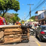 bebe-no-colo-e-sem-cinto-e-arremessada-de-carro-e-fica-em-estado-grave-em-goiania;-video
