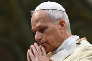 papa-diz-que-apocalipse-causado-pela-ia-e-um-risco-real:-“perigo-para-a-seguranca”