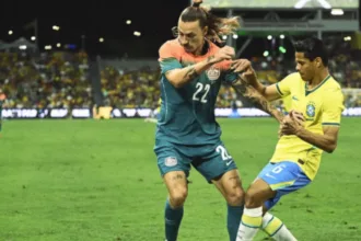 brasil-tem-gol-anulado-no-fim-do-primeiro-tempo-contra-a-australia