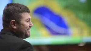 velorio-do-deputado-amilton-filho-sera-no-ginasio-newton-de-faria,-em-anapolis