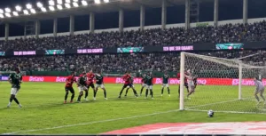 guilherme-lopes-marca,-e-atletico-abre-o-placar-contra-o-goias