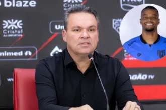 adson-rebate-provocacao-de-paulo-vitor:-“jogador-tem-que-me-respeitar;-ele-e-doido”