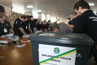 quase-1-milhao-de-brasileiros-no-exterior-poderao-votar-nas-eleicoes