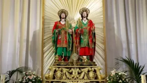 festa-de-sao-cosme-e-damiao-resiste-ao-tempo-e-tenta-se-adaptar-a-moda-de-novos-doces