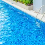 crianca-e-socorrida-por-bombeiros-a-caminho-da-upa-apos-se-afogar-em-piscina-em-caldas-novas