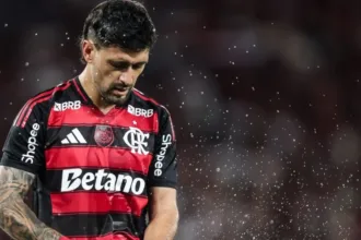 arrascaeta-sofre-segunda-lesao-no-ano-e-preocupa-o-flamengo