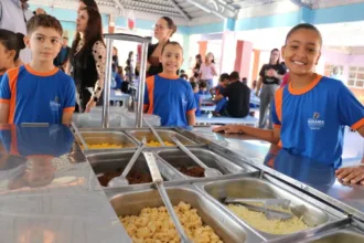 cozinha-criativa:-merendeiras-de-escolas-municipais-de-goiania-disputam-premio-de-r$-20-mil