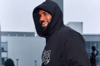 philadelphia-76ers-introduce-lebron-james-as-forward-targets-nba-title-alongside-joel-embiid