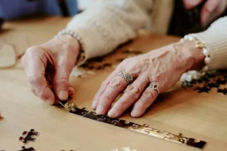 despejo-de-idosa-de-87-anos-em-madri-gera-crise-e-mediacao