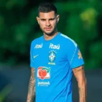 apontado-como-vilao-da-eliminacao-na-copa,-bruno-guimaraes-completa-50-jogos-na-selecao