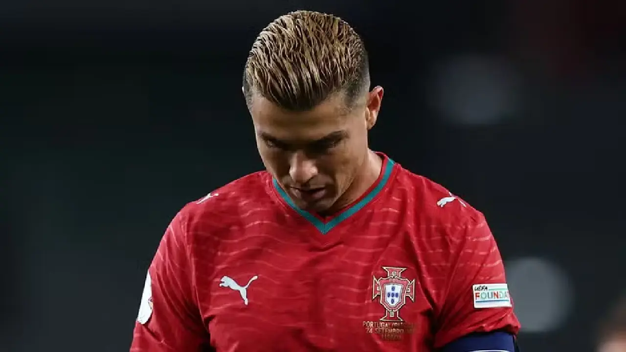 Cristiano Ronaldo pode ser punido com suspensão de seis meses após abandono da seleção