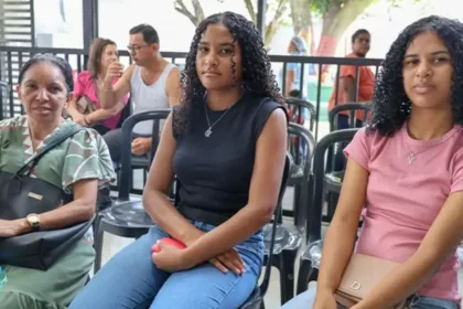 impedida-de-jogar-volei-na-escola-por-falta-de-rg,-jovem-que-sonha-com-selecao-brasileira-tira-documento-em-goiania