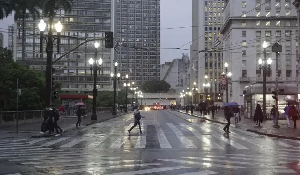 sao-paulo-tem-previsao-de-chuva-ate-domingo-(4),-o-primeiro-turno-das-eleicoes