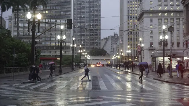 São Paulo tem previsão de chuva até domingo (4), o primeiro turno das eleições