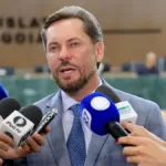 em-balanco-na-alego,-bruno-peixoto-destaca-criacao-da-procuradoria-da-mulher-e-avancos-na-saude