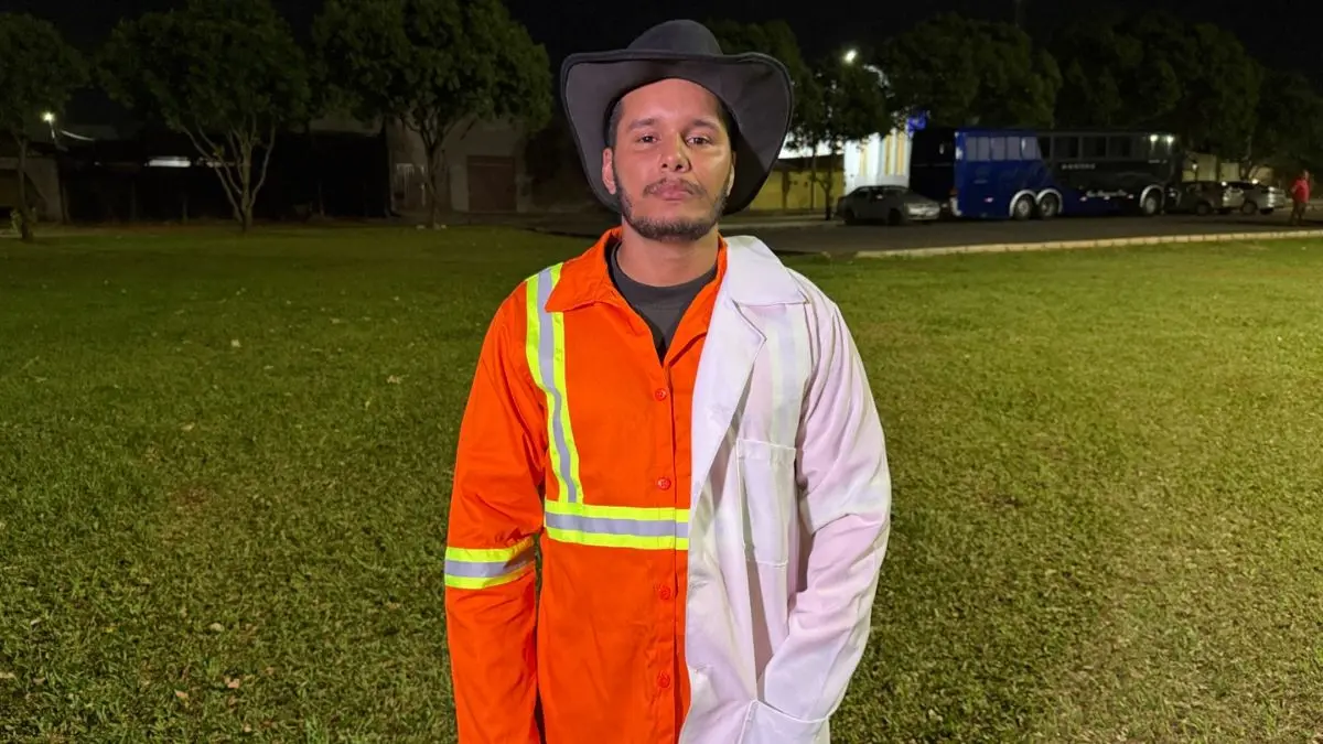 ‘Tenho o maior orgulho’: gari da Comurg se forma em Enfermagem aos 36 anos em Goiânia