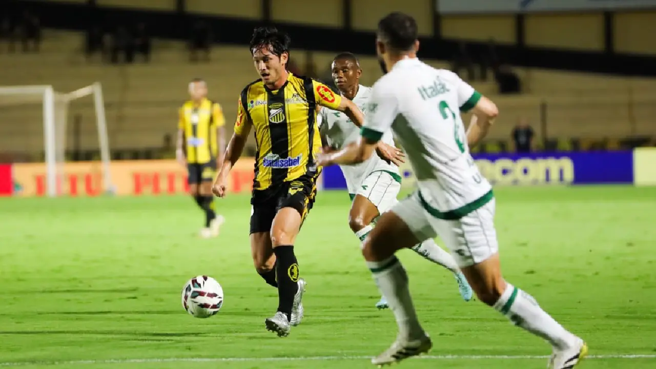 Com pênalti perdido por Tadeu, Goiás joga mal e é goleado pelo Novorizontino