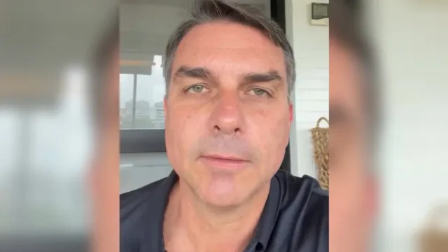 Flávio Bolsonaro projeta 2º turno como ‘baixaria sem precedentes’ ao convocar voto útil; assista