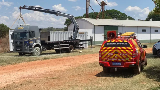 Descarga elétrica mata trabalhador durante instalação de contêiner em Formosa