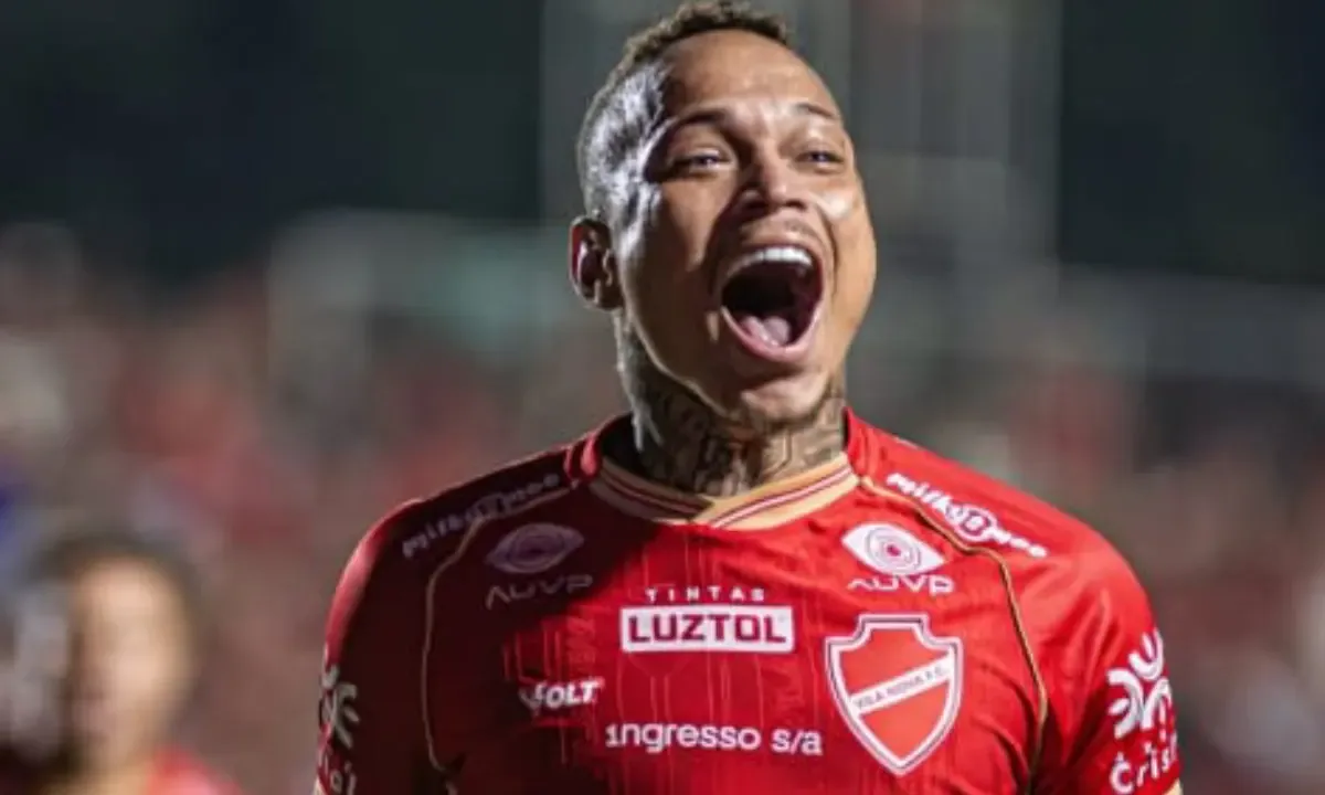 agora:-janderson-marca-aos-47-e-da-vitoria-parcial-ao-vila-nova-sobre-o-botafogo-sp