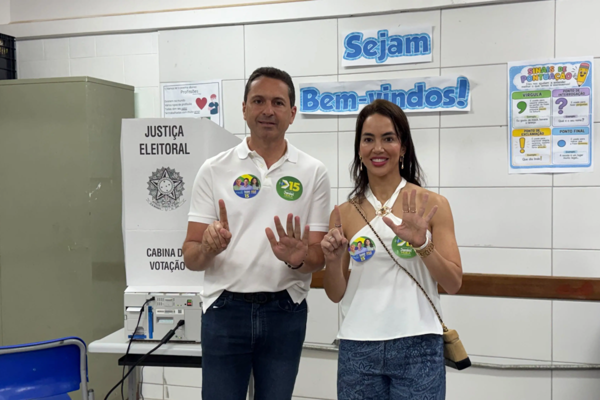 leandro-vilela-vota-em-aparecida-e-diz-estar-confiante-na-vitoria-de-daniel-no-primeiro-turno