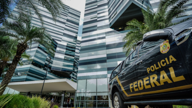 PF abre apuração sobre suspeita de interferência estrangeira nas eleições