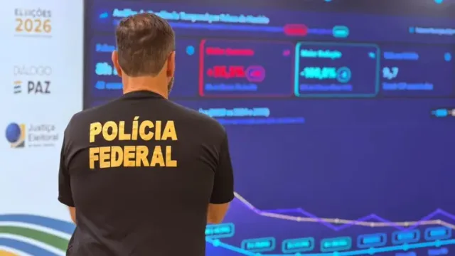 PF apreende R$ 789 mil e leva 132 pessoas à delegacia durante as eleições