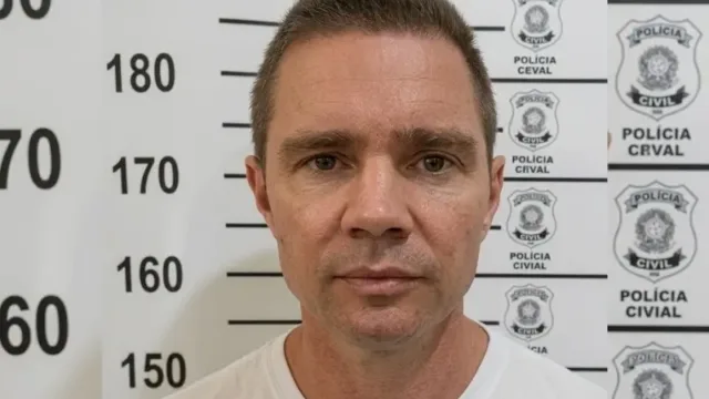 Vorcaro vota de dentro da Penitenciária Papuda neste domingo (4/10)