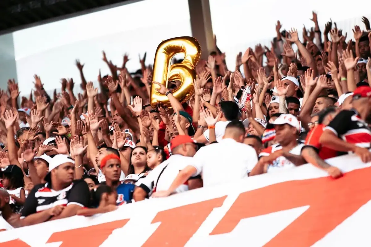 santa-cruz-esta-de-volta-a-serie-b;-veja-quem-ainda-briga-pelo-acesso