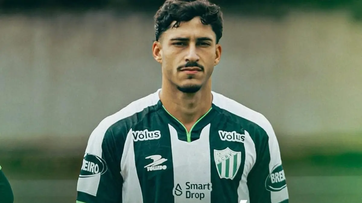 jogador-preso-por-agredir-namorada-em-rio-verde-tambem-ameacou-ex-e-amiga-na-mesma-festa,-diz-pc