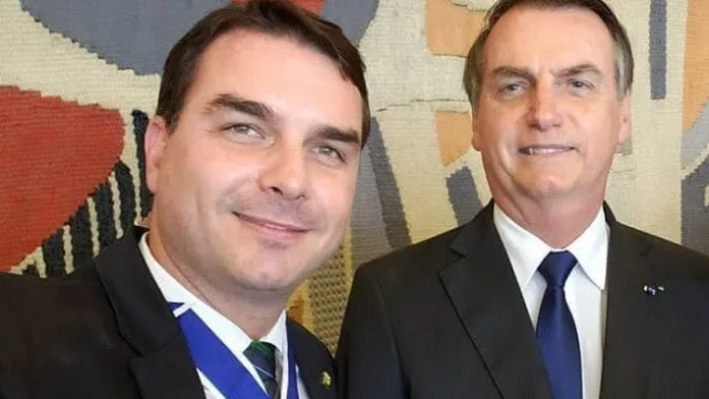 Bolsonaro pede a Moraes que libere encontro ‘familiar’ com Flávio