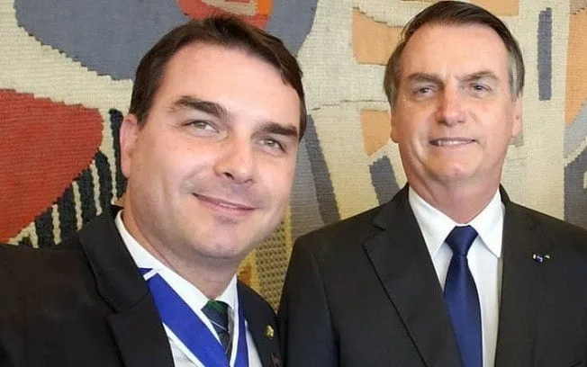 bolsonaro-pede-a-moraes-que-libere-encontro-‘familiar’-com-flavio