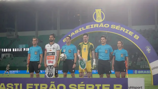 Goiás e Athletic-MG criam chances, mas primeiro tempo termina sem gols na Serrinha