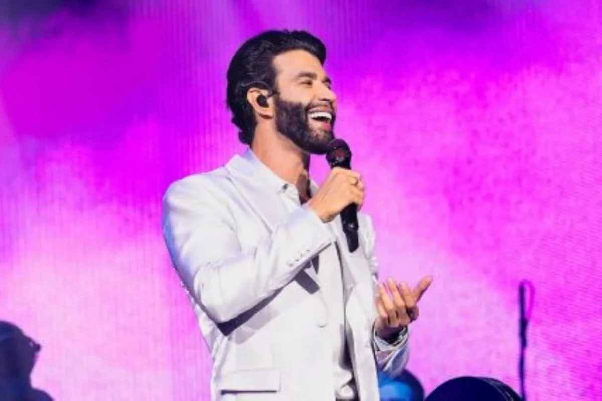 gusttavo-lima-e-condenado-a-pagar-r$-5-mil-a-mulher-expulsa-de-show
