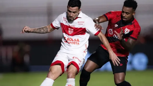 Lembra? Atlético evitou goleada do CRB no Accioly no primeiro turno