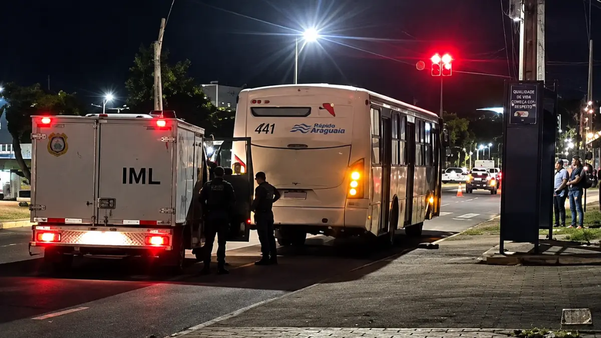 mulher-morre-apos-ser-atropelada-por-onibus-em-goiania
