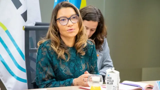 Após Kátia Abreu defender ‘menos Janja’ na campanha de Lula, primeira-dama reage