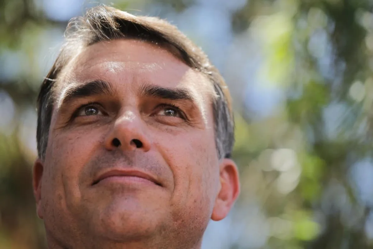 flavio-diz-que-vai-mexer-na-constituicao-para-mudar-reforma-tributaria