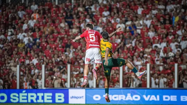 Vila Nova desperdiça oportunidades e deixa liderança escapar após empate com Cuiabá