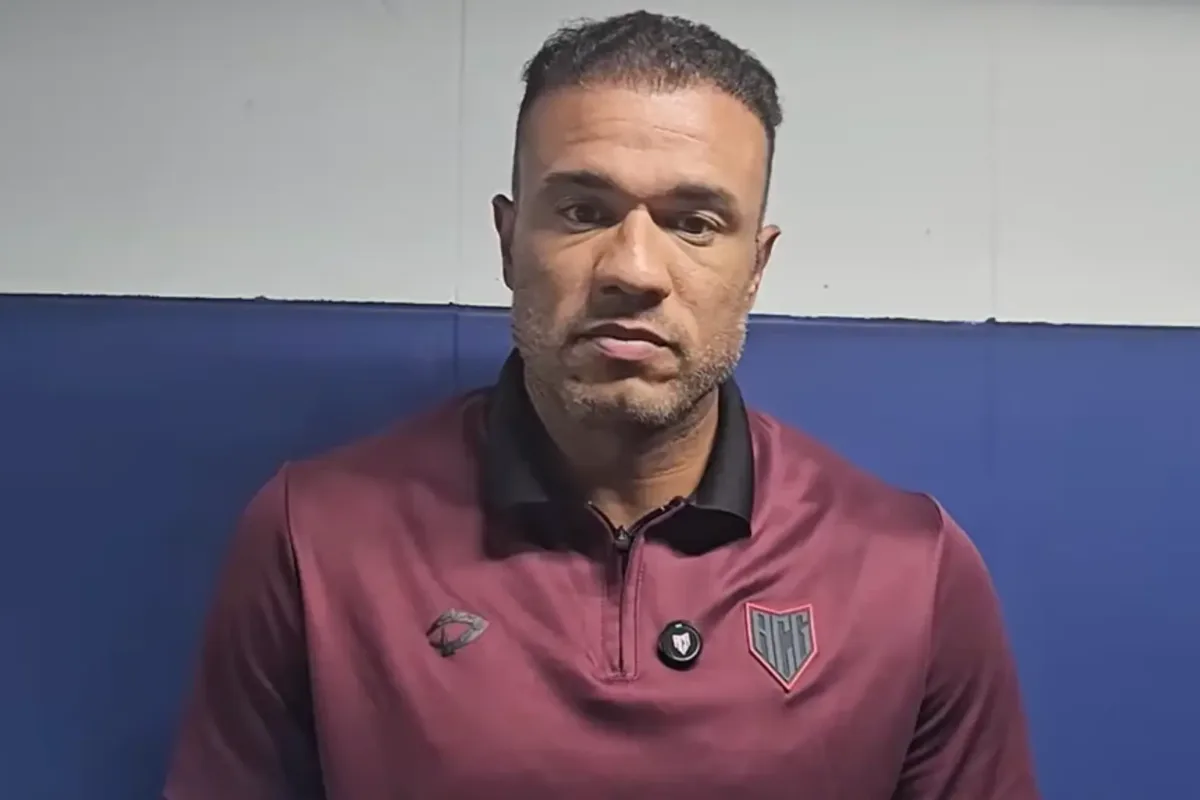 roger-lamenta-pior-derrota-sob-seu-comando-e-diz-o-que-e-preciso-para-superar-o-sport