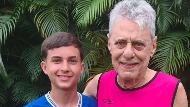 Mãe descobre que o amigo ‘Seu Chico’ do filho era o cantor Chico Buarque